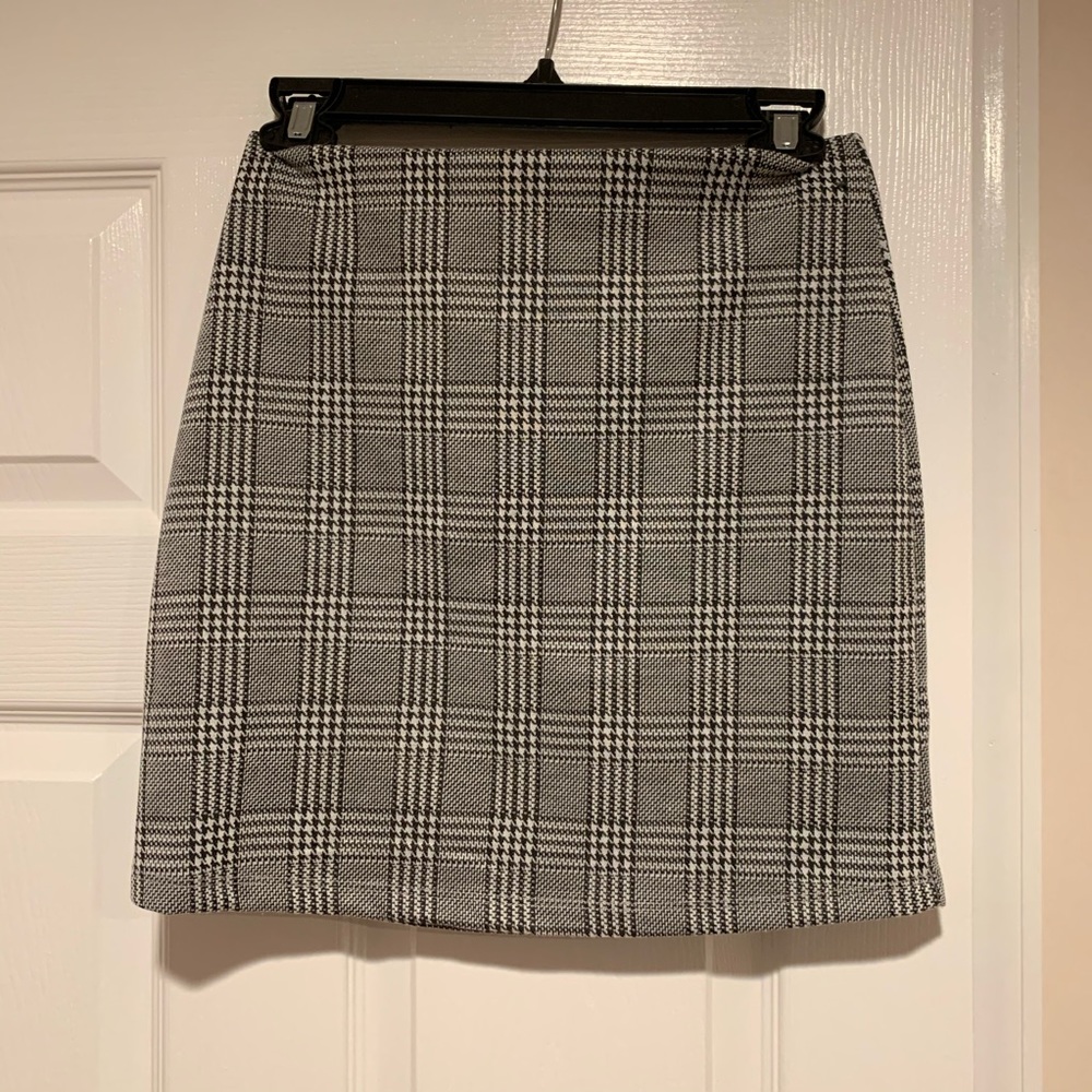 Plaid mini skirt